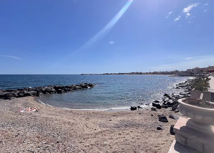 Seafront Tysandros