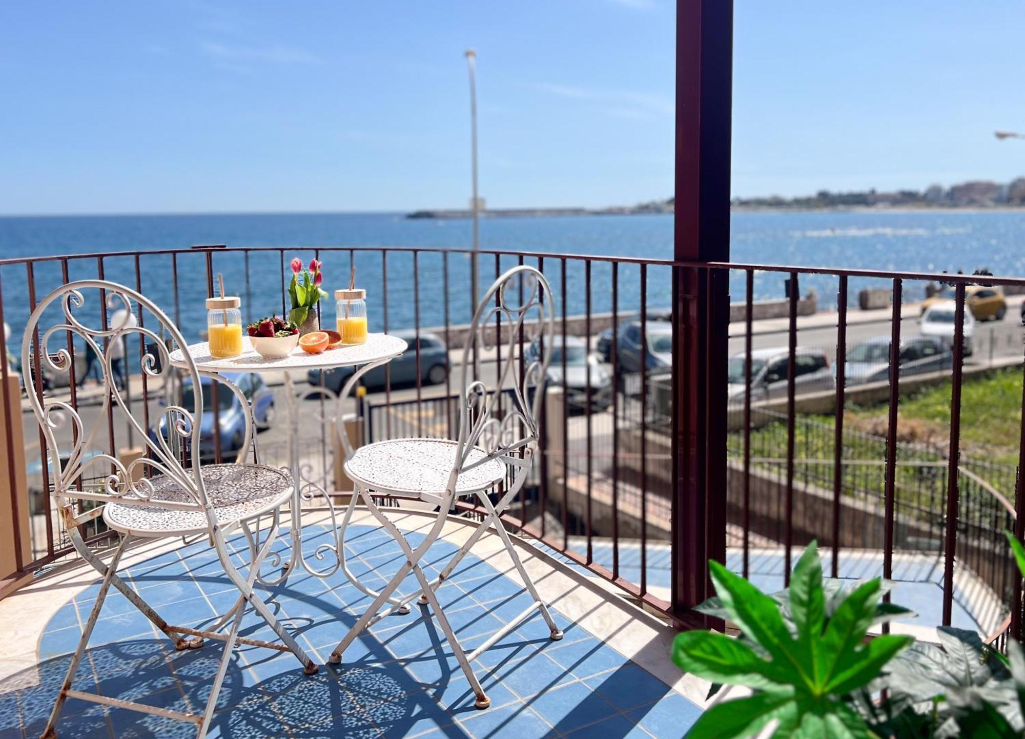 Apartamento Seafront Tysandros Giardini Naxos